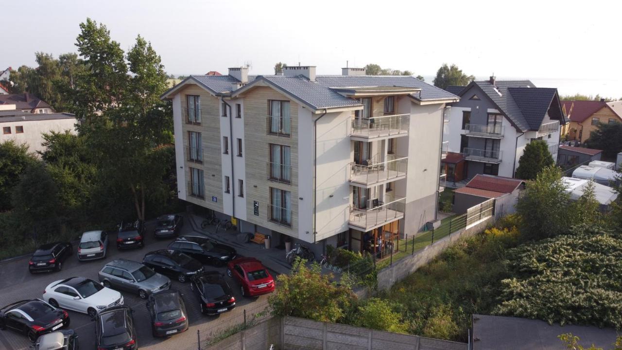 Marina Plaza Apartamenty 亚斯塔尔尼亚 外观 照片